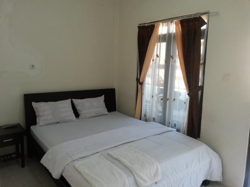 Hotel Dubai Sumenep Ngoại thất bức ảnh